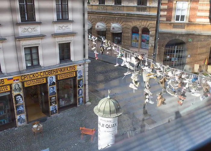 卢布尔雅那中心一室公寓酒店 * 卢布尔雅那